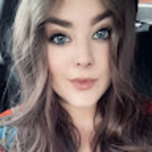 Meet your Posher, Laina